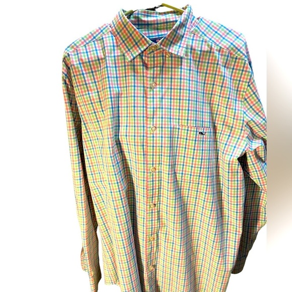 Vineyard Vines Other - 𝅺Men’s XL Vineyard Vines pink, blue, green and white.